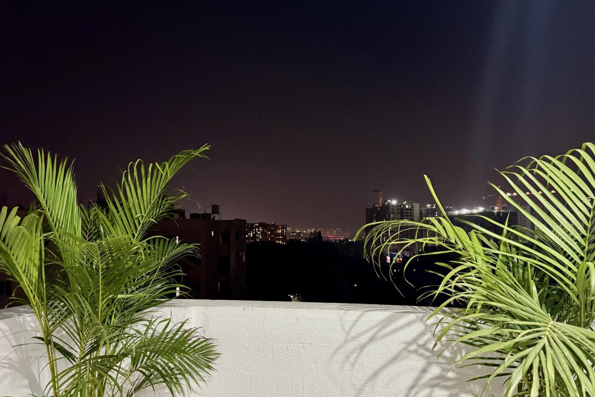 Truelife Whitefield - Premium 1 Bhk Apartments - Prime Location - Easy Access To Main Rd - Metro - Itpl - Fast Wifi - Kitchen - Smart Tv - Power Backup - Park - Garden Views 벵갈루루 외부 사진