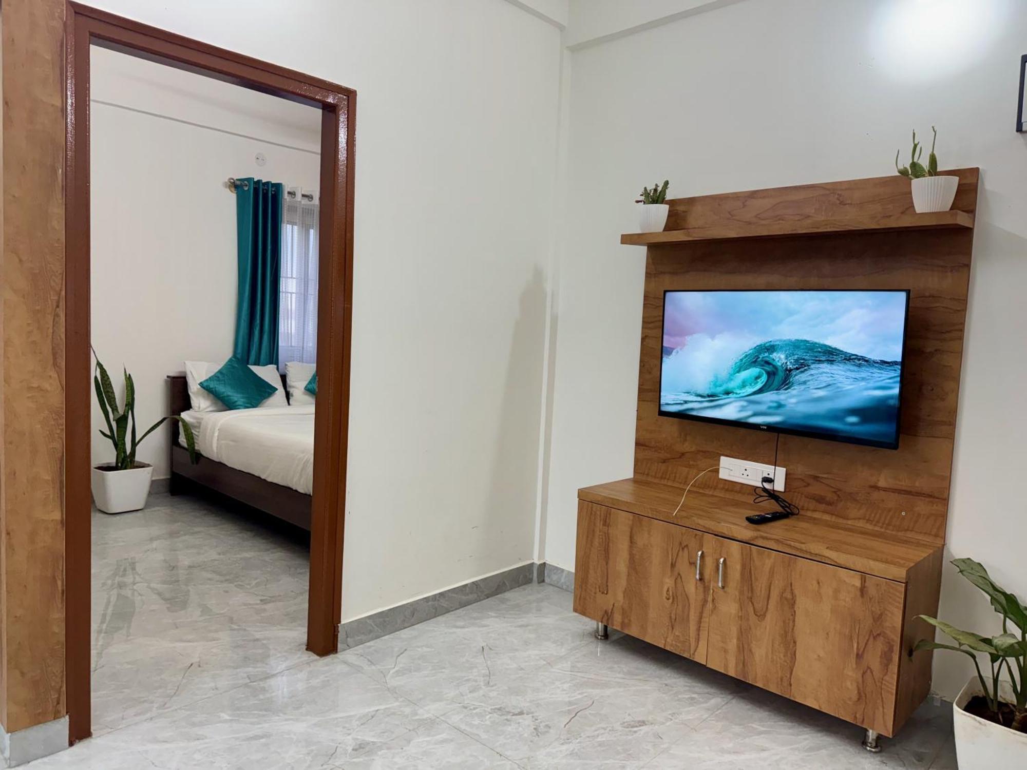 Truelife Whitefield - Premium 1 Bhk Apartments - Prime Location - Easy Access To Main Rd - Metro - Itpl - Fast Wifi - Kitchen - Smart Tv - Power Backup - Park - Garden Views 벵갈루루 외부 사진
